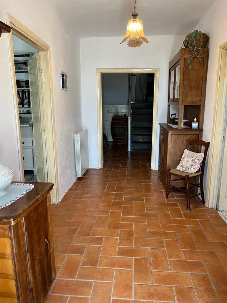 Il Casale Di Rolando Apartment Кастилионе ди Гарфаняна Екстериор снимка